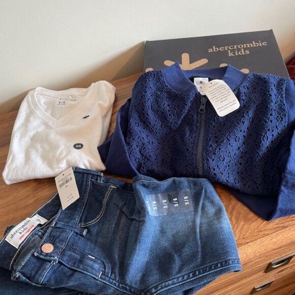 Abercrombie Child’s - Jeans, Long Sleeved Top and  t&h Sweater Combo - Picture 4 of 9